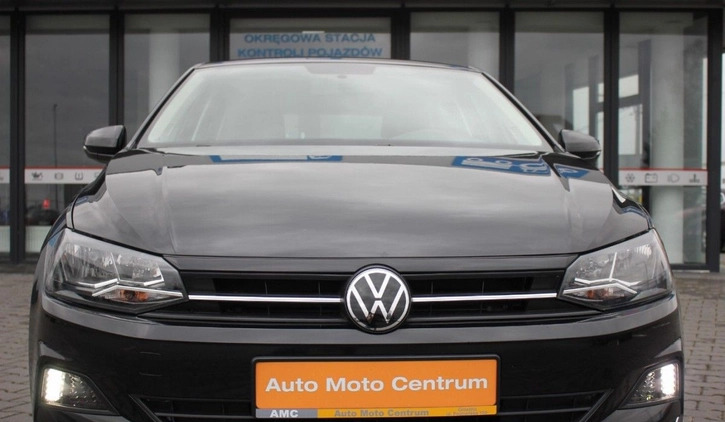 Volkswagen Polo cena 42900 przebieg: 49303, rok produkcji 2019 z Gniezno małe 254
